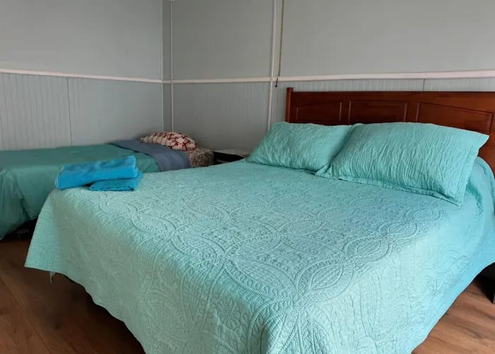 Bed y Breakfast World's End photo 3