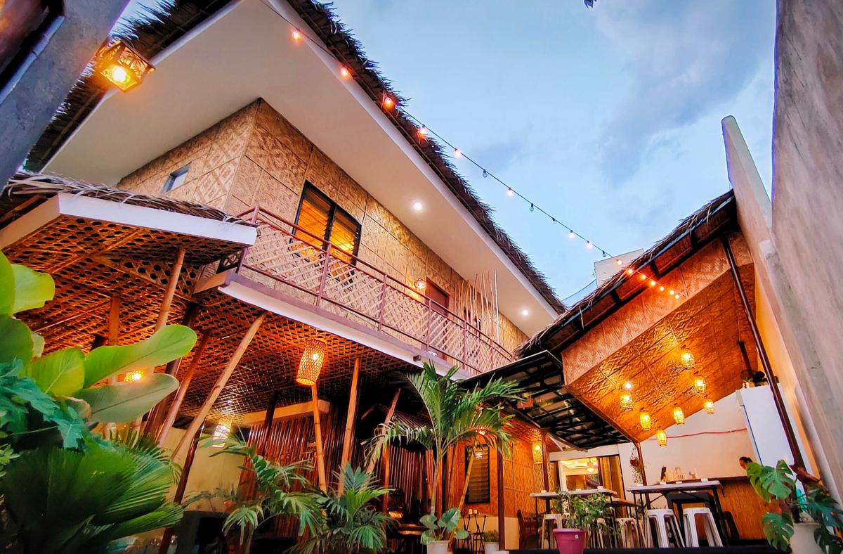 Intoy's Place photo 1