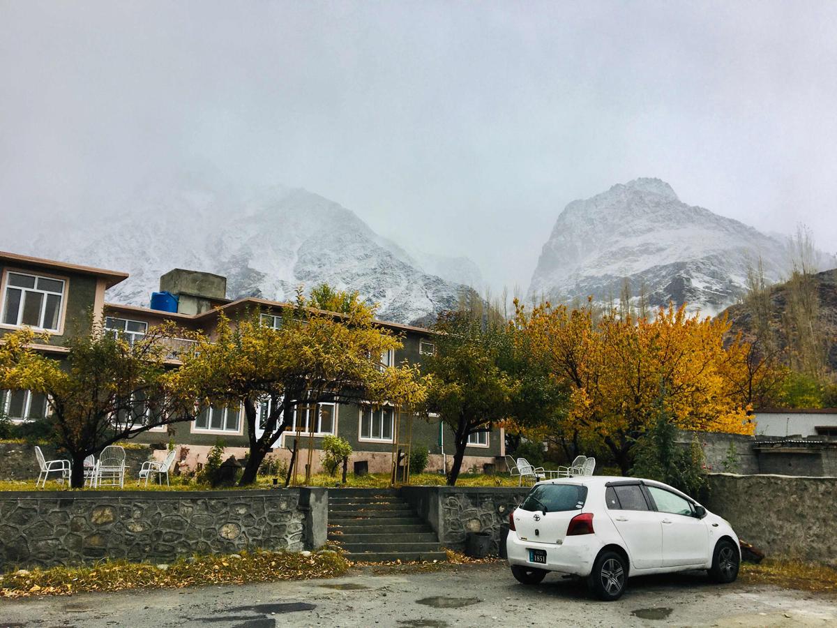 Gulmit Tourist Inn photo 2