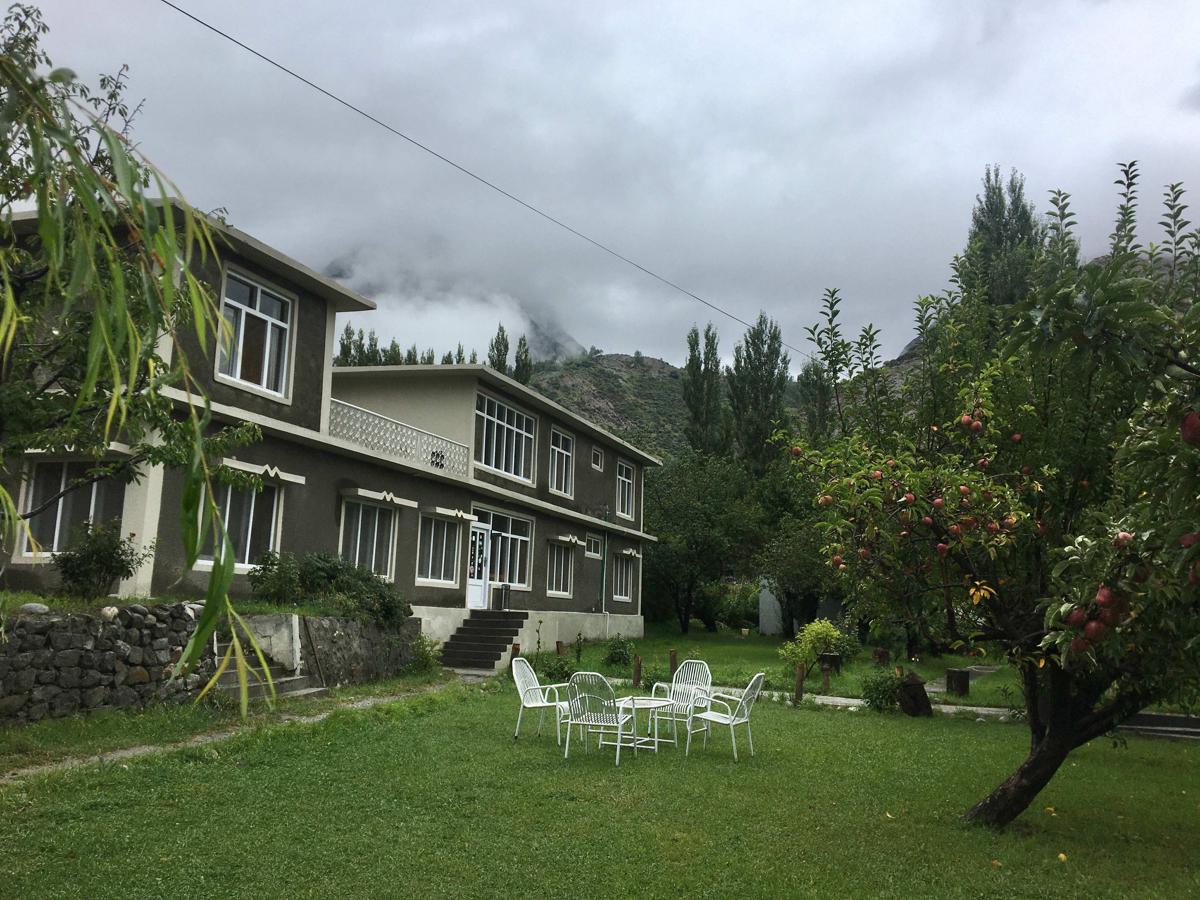 Gulmit Tourist Inn photo 4