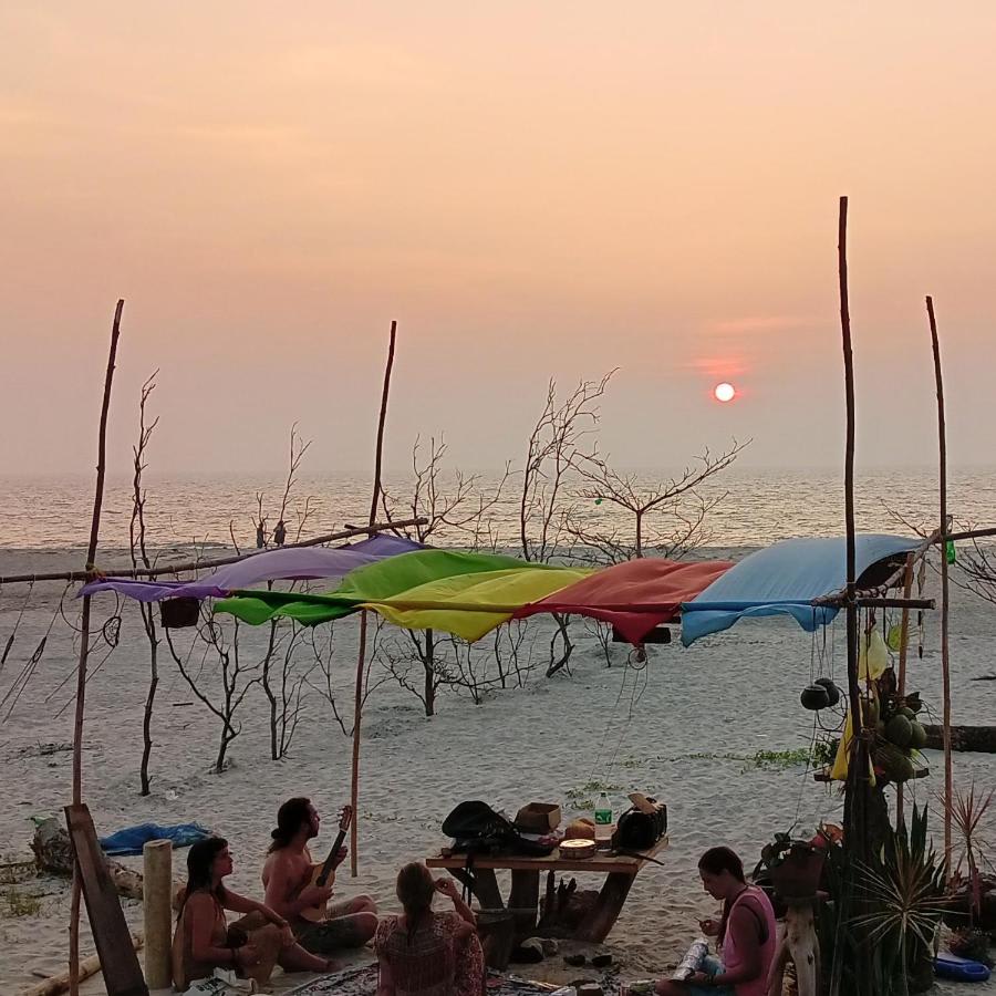 Peace and Love Homestay photo 3
