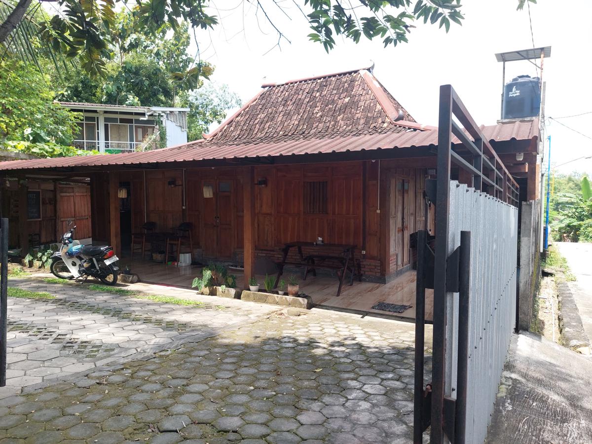 Banyu Kasongan Homestay photo 4