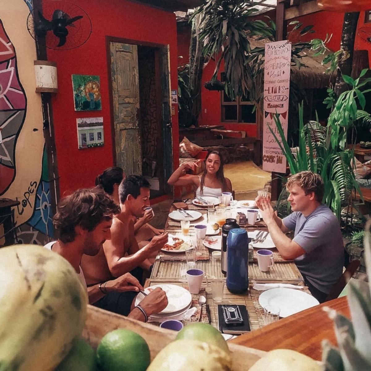 Mais que Nada Hostel & Patio-Bar photo 1