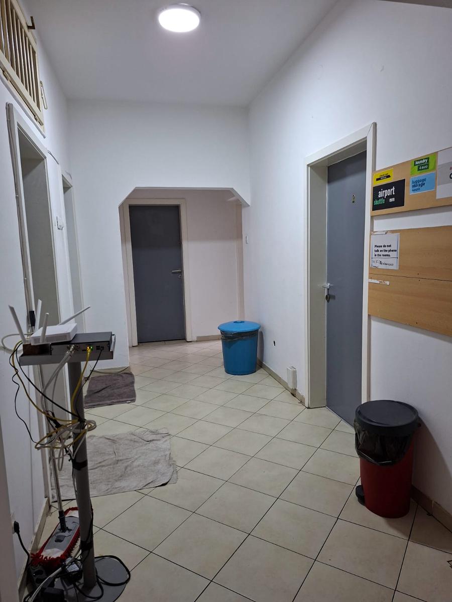 Newborn hostel priştina photo 3
