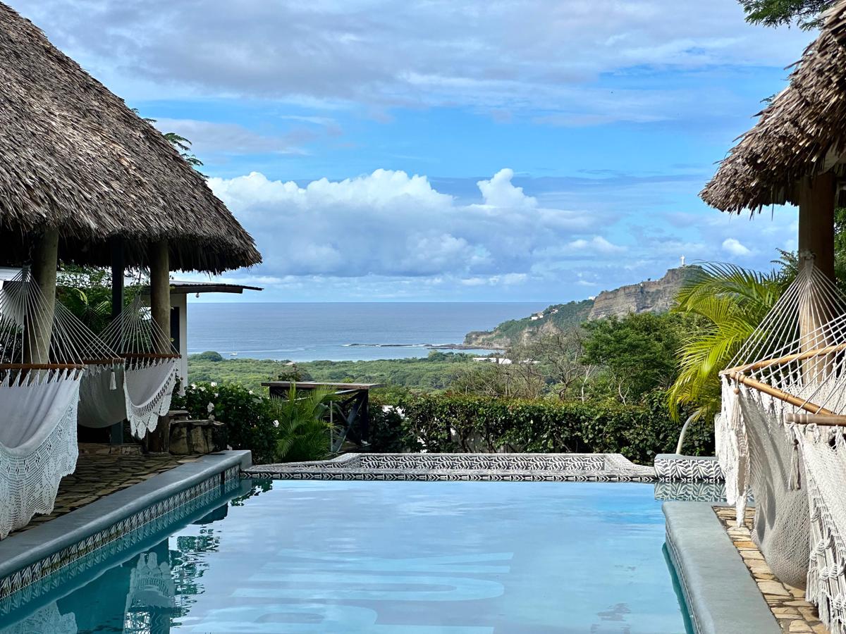 Casa de Olas - Eco Rustic Hostel photo 1