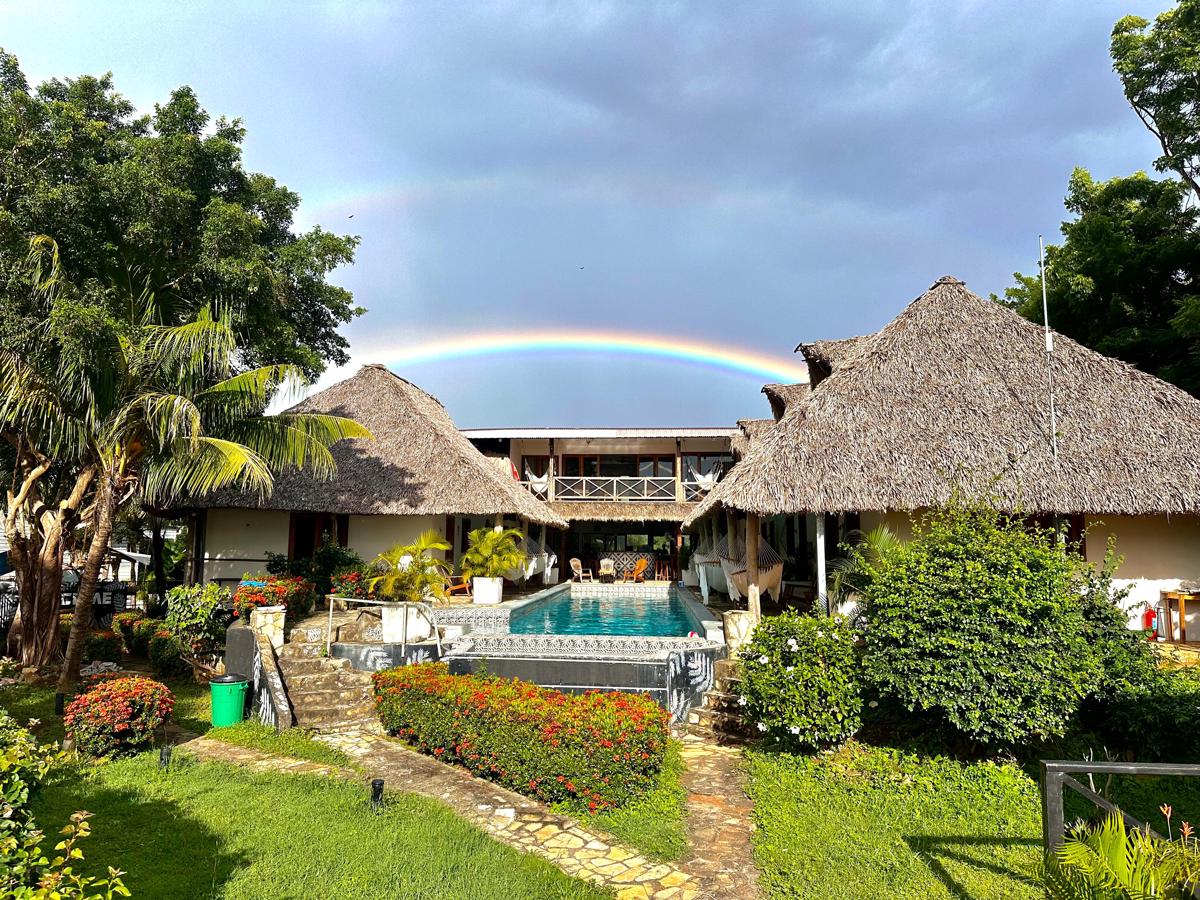 Casa de Olas - Eco Rustic Hostel photo 3