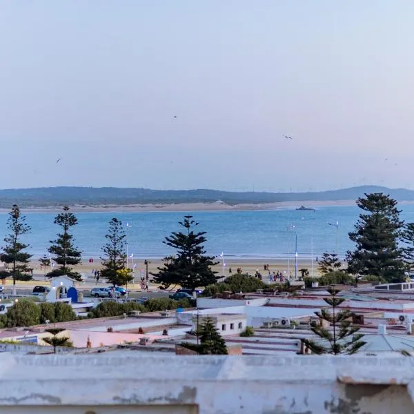 Giraffe Hostel- Sea View Rooftop photo 5