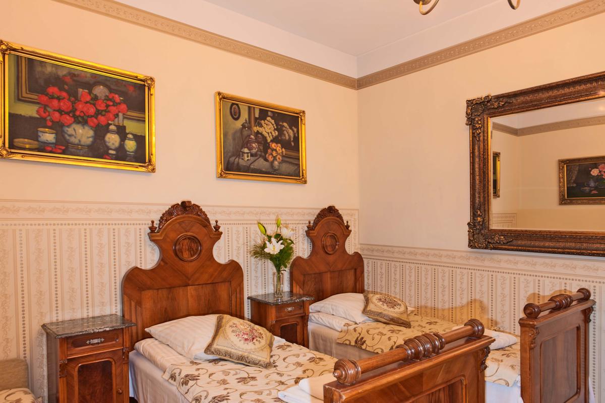 Metropolitan Apartments photo 3