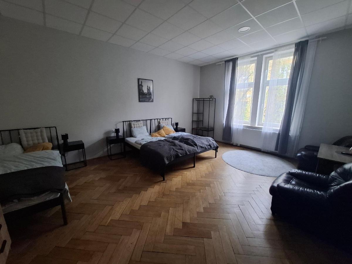 Metropolitan Apartments photo 6