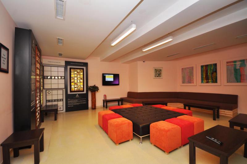 Han Hostel Airport North photo 3