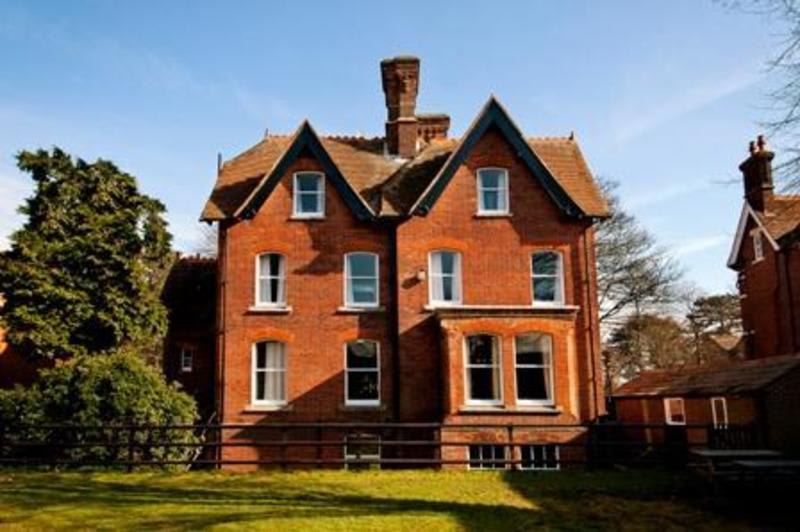 YHA Canterbury photo 2