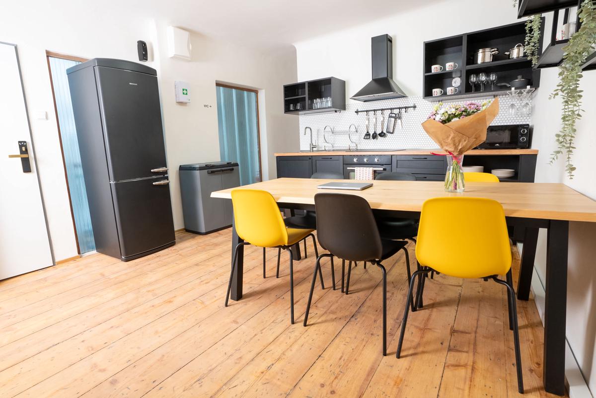 White Wolf House Hostel & Apartments photo 3