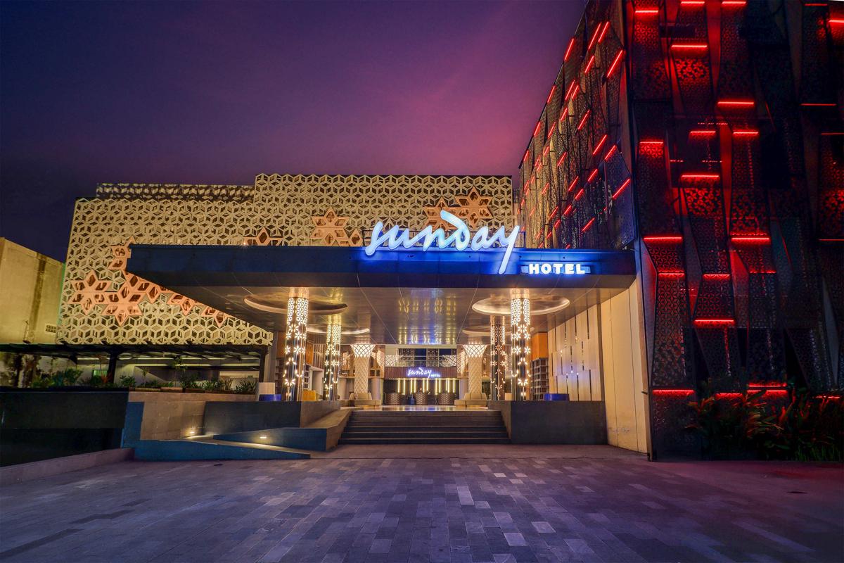 Sunday Hotel Arshika Sunset Road photo 1