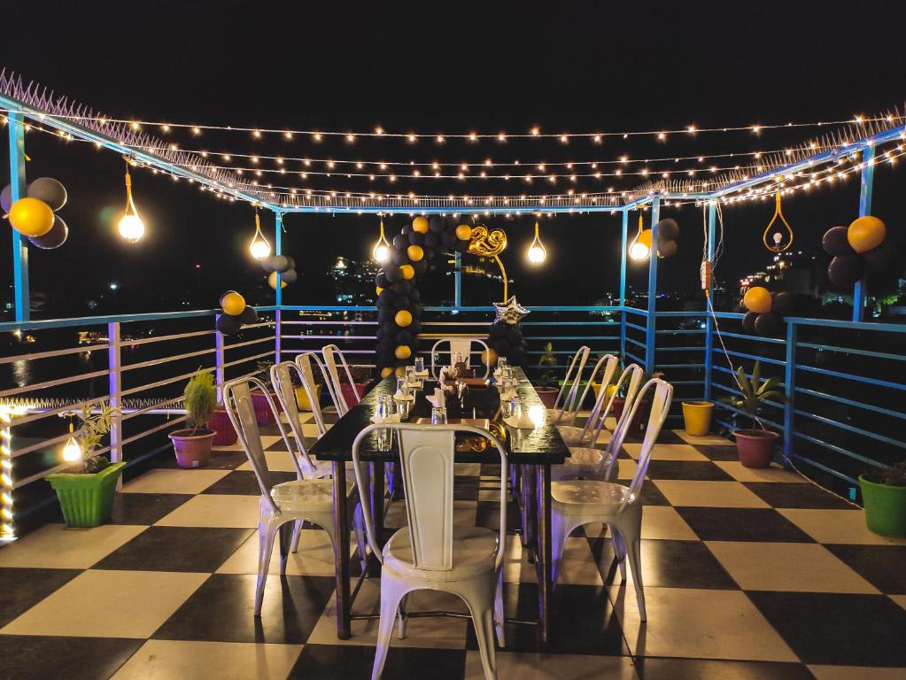Lake Bridge Hotel and Restaurant photo 3