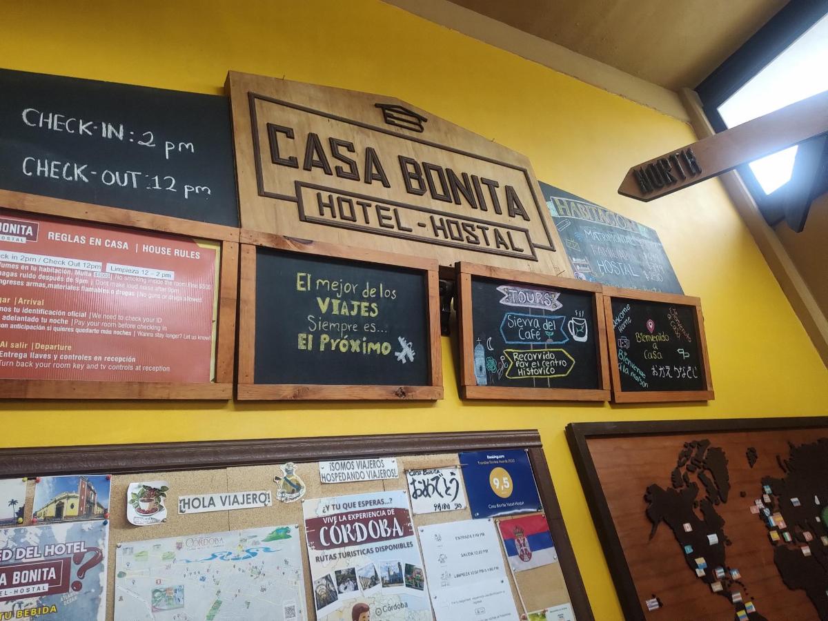 Casa Bonita Hostal photo 6