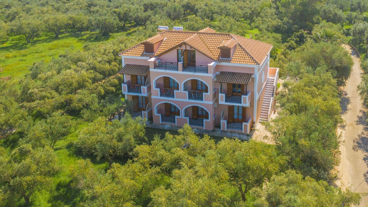 Kavos Psarou Studios Apartments photo 3