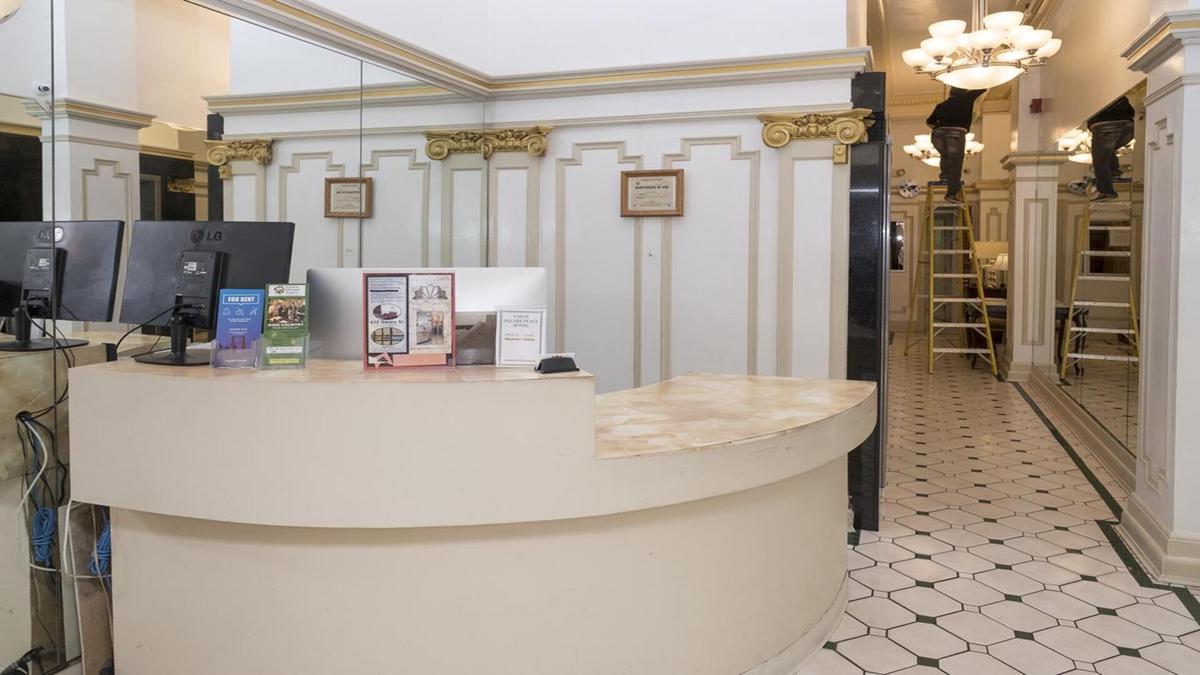 Union Square Plaza Hotel photo 3