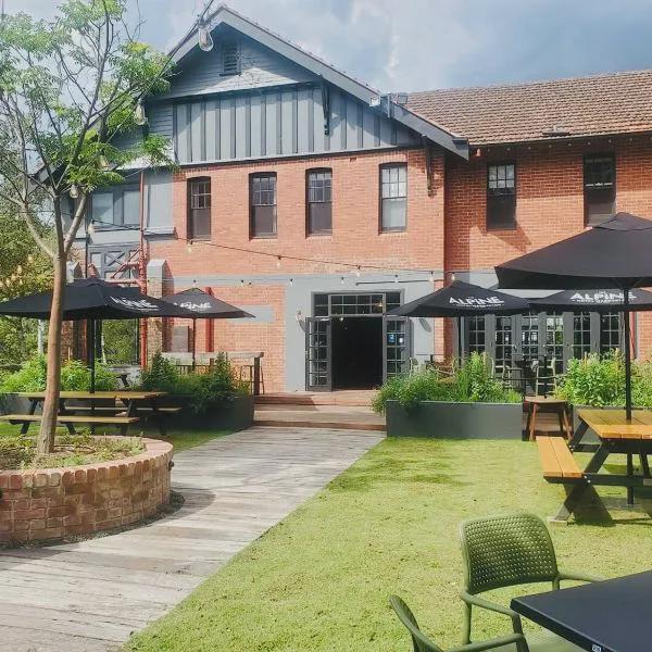 Alpine Retreat Hotel Warburton photo 5
