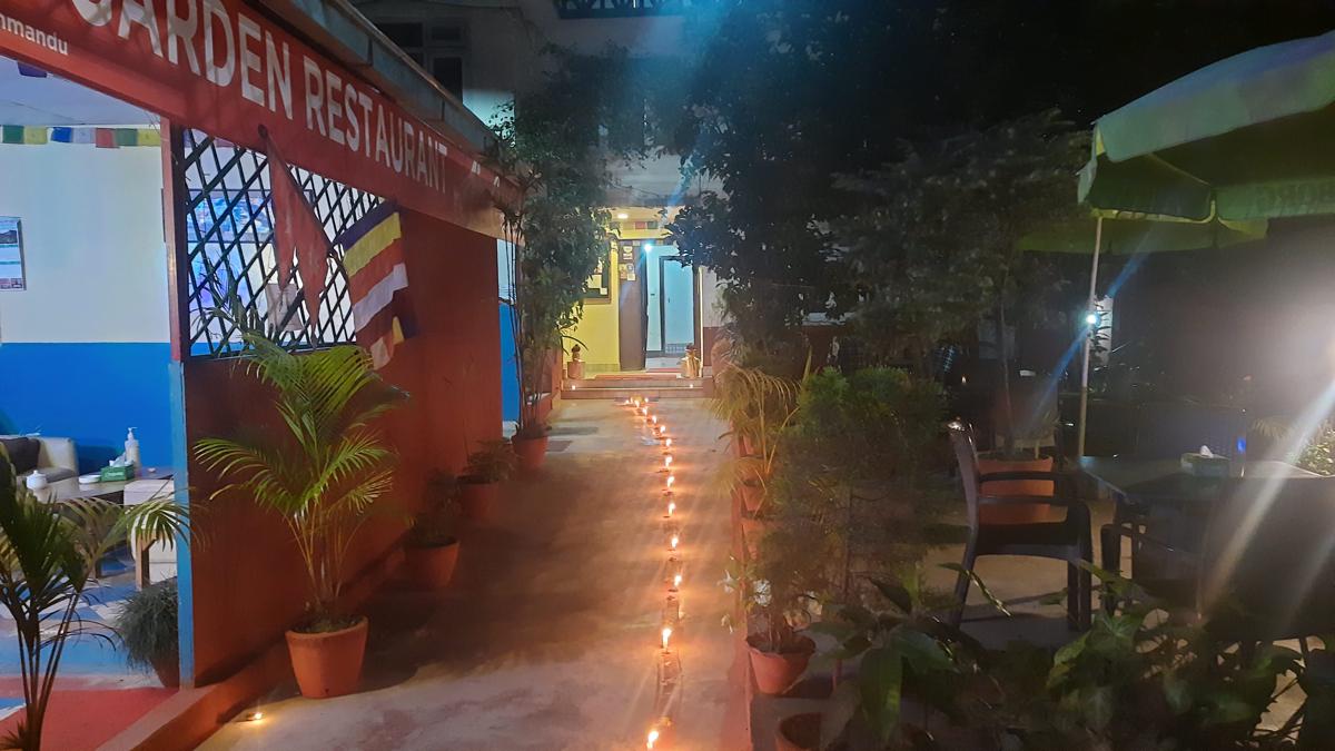 Best Hostel&Ananda Garden Restaurant photo 3