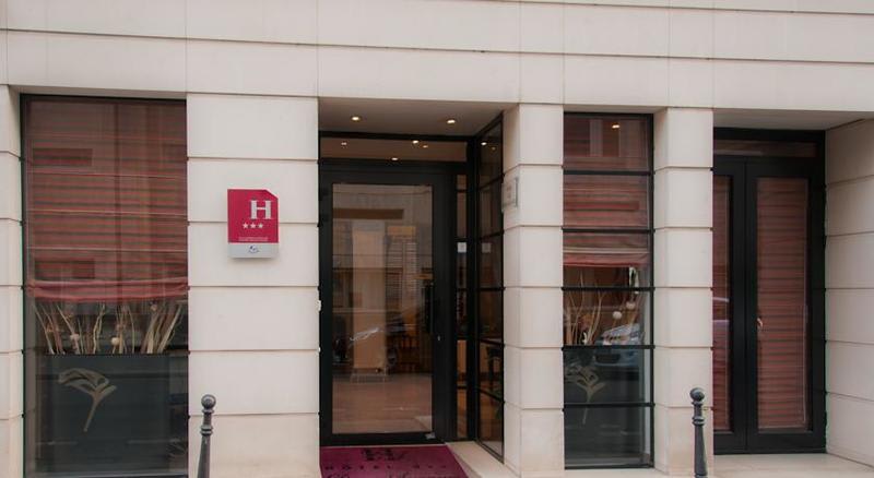 Hôtel des Deux Avenues photo 2
