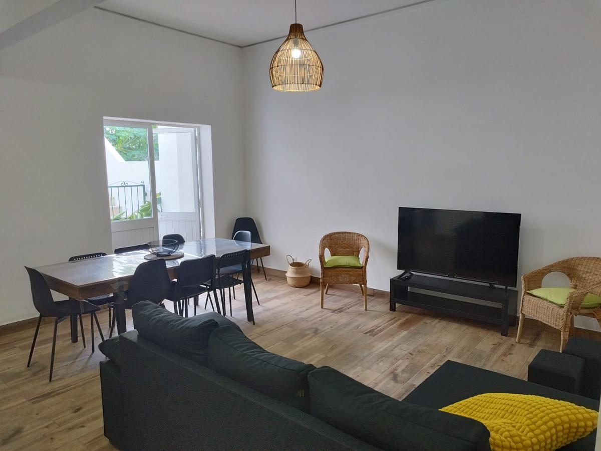 Chill Spot - Faro Hostel photo 1