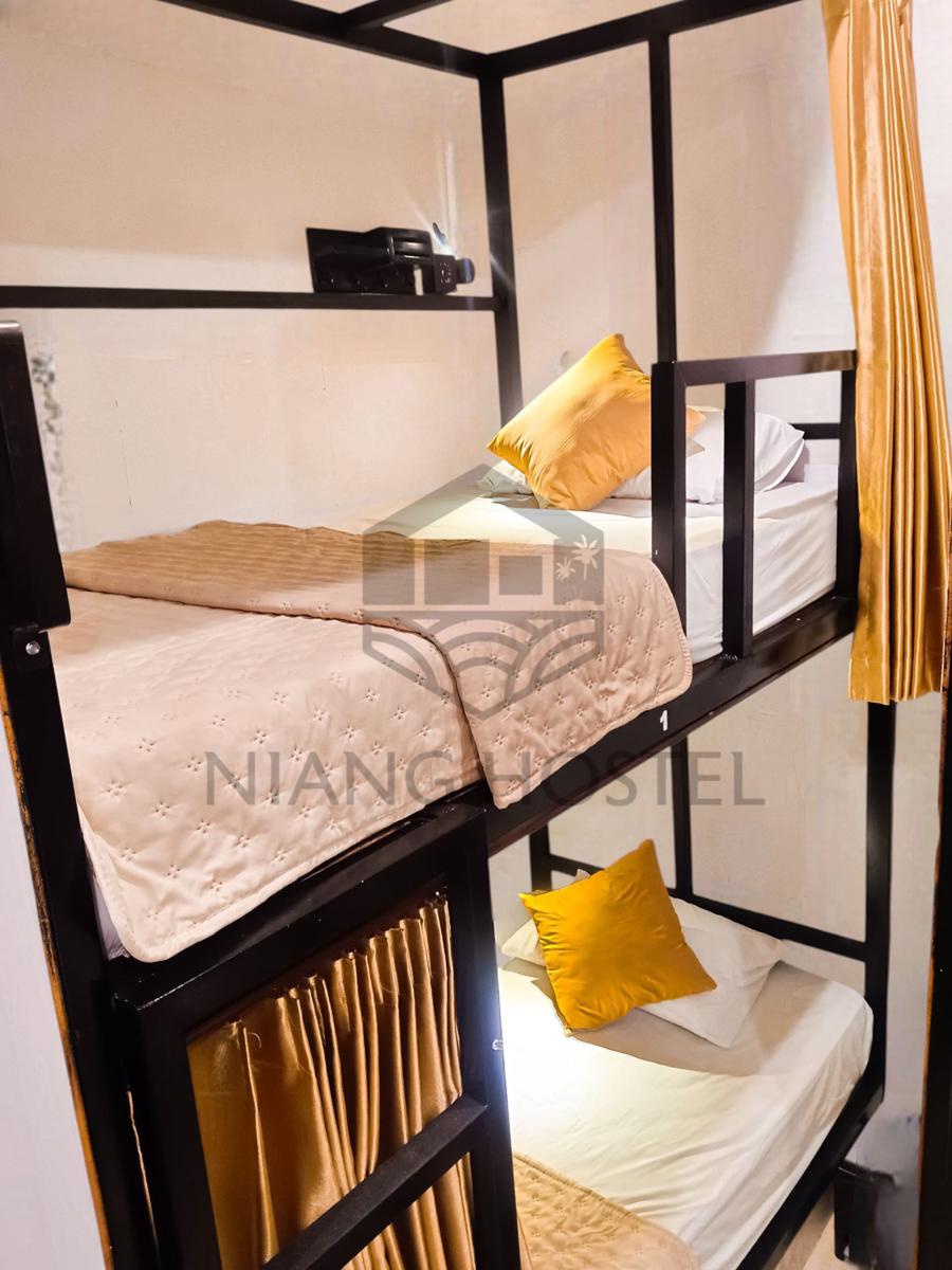 Niang Hostel Penida photo 2