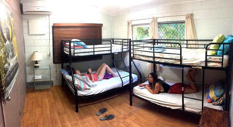 Mission Beach Retreat photo 1