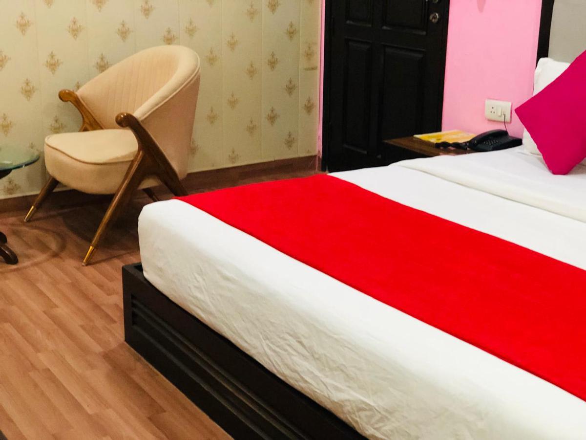 Hotel Veer Palace photo 2