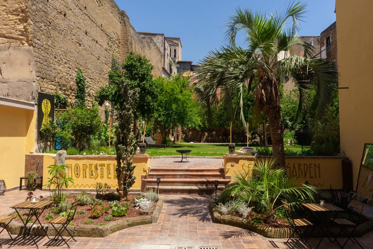 Hopestel Secret Garden photo 1