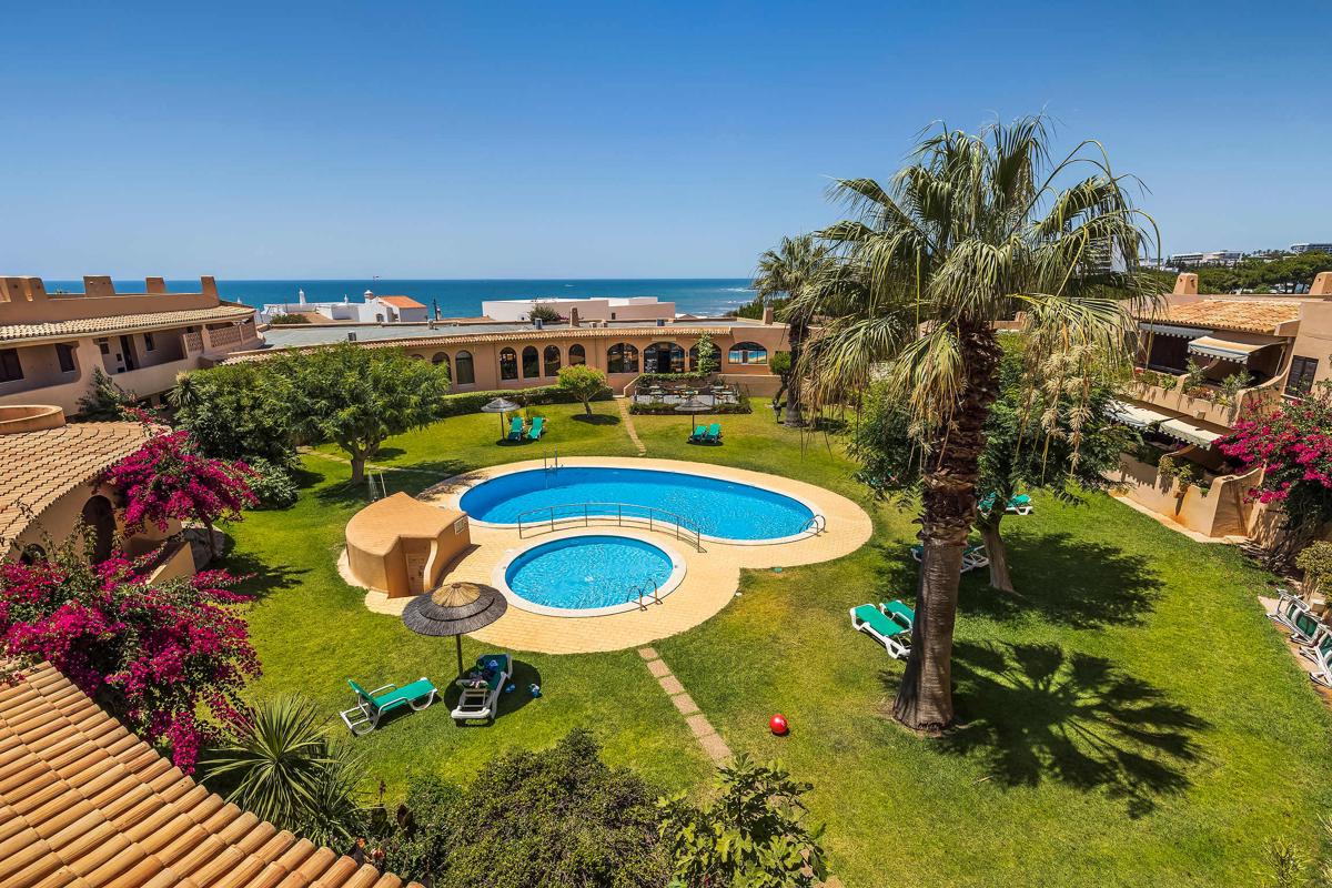 Clube Maria Luisa Turistic Apartments photo 1