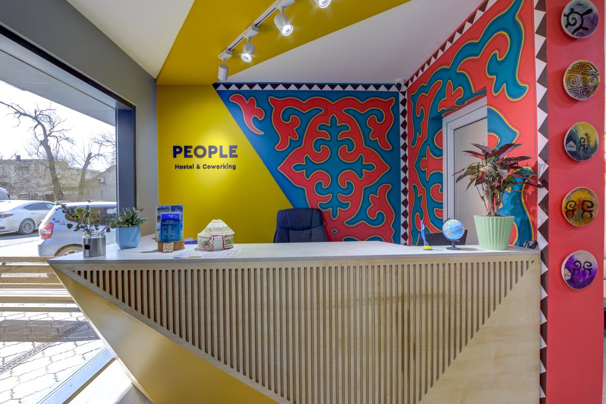 People Hostel & Coworking photo 2