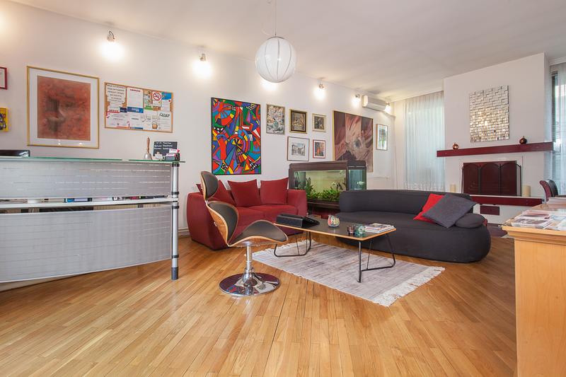 Urban Hostel & Apartments photo 3