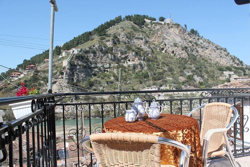 Ana Rest House Hostel Berat photo 3