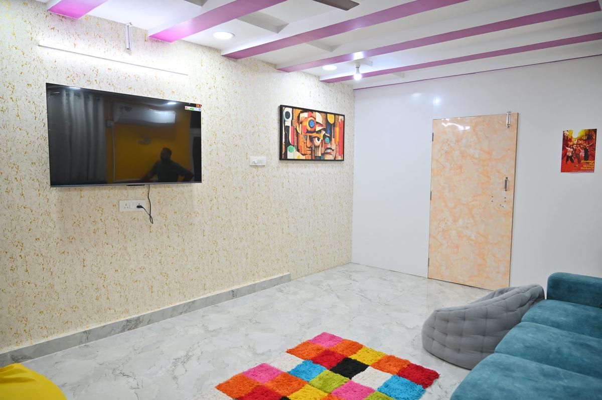 Hyderabad wanderers cave photo 4