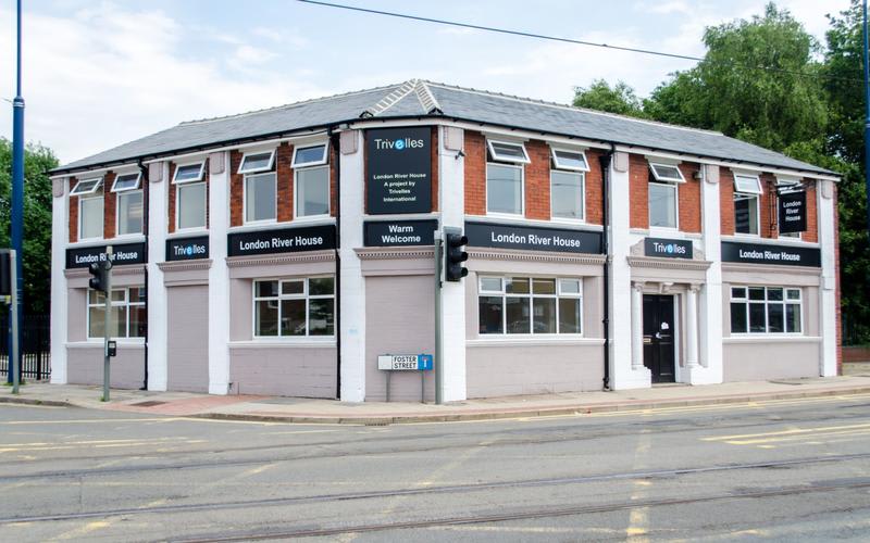 Trivelles Eccles photo 4