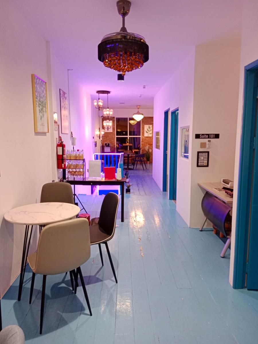Co.Living Hostel Bandar photo 3