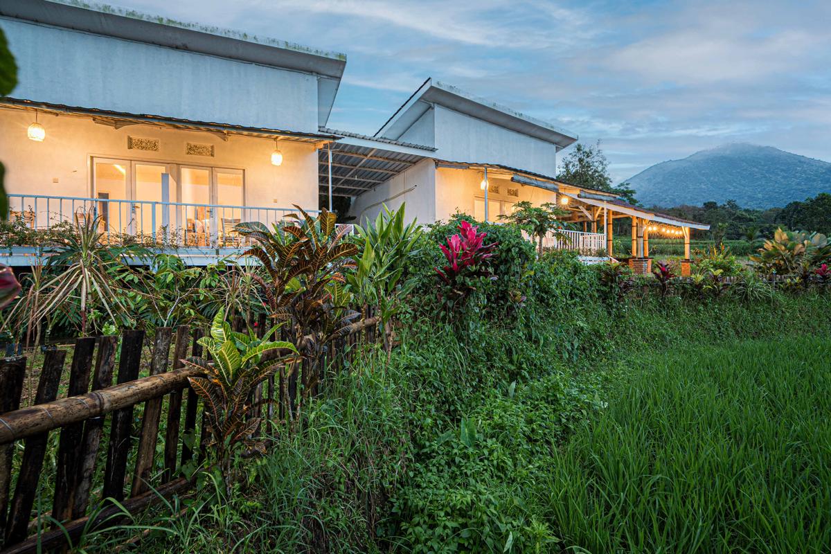 Santya Loka Lodge & Twin Waterfall photo 2