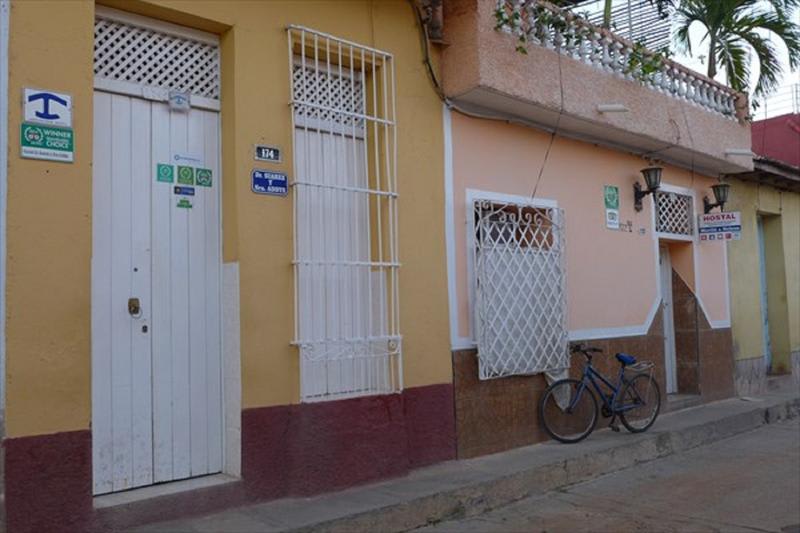 Hostal Dr Suarez y Sra Addys photo 4