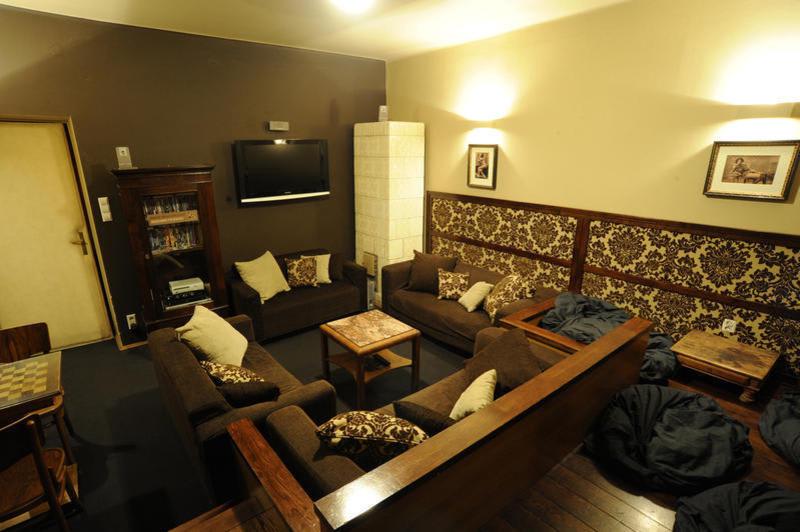 Deco Hostel photo 2