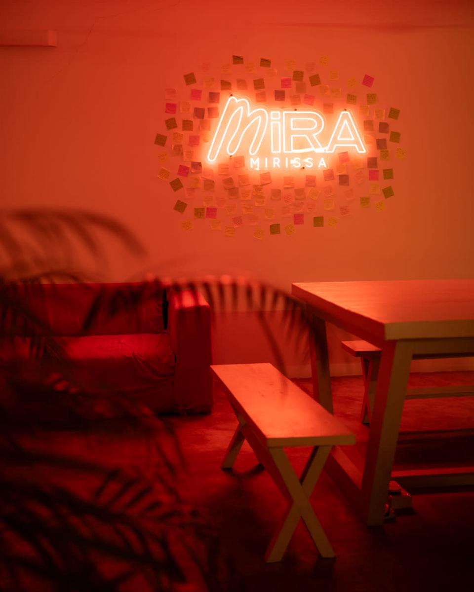 Mira Mirissa photo 3