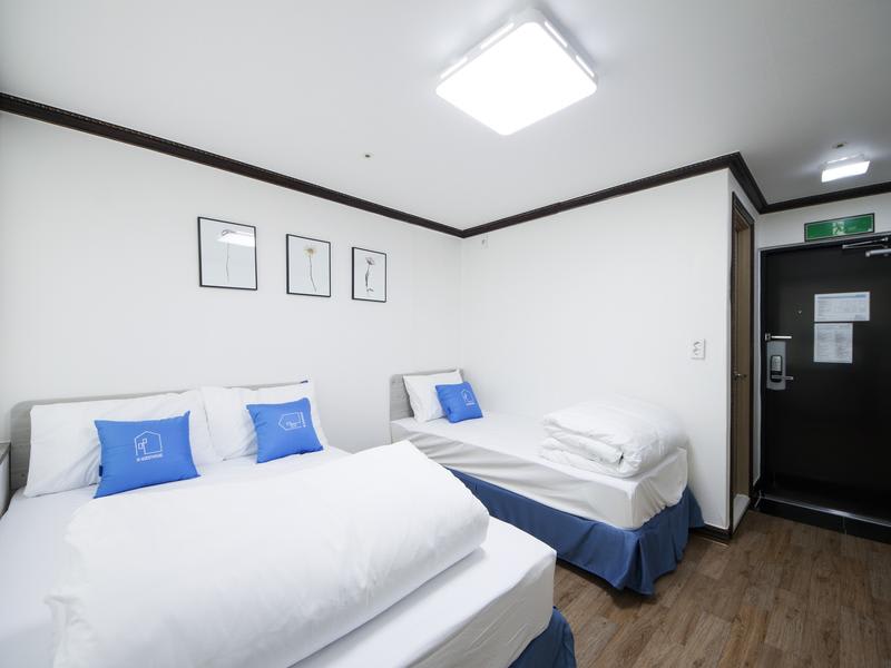 K-Grand Hostel Dongdaemun 3 photo 2