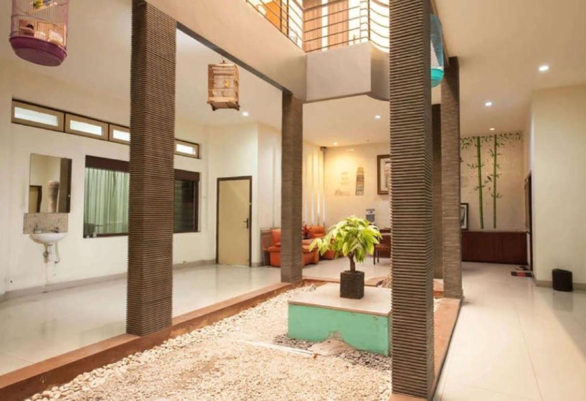 Soerabaja Place Guest House photo 1