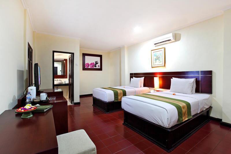 Adi Dharma Hotel Legian photo 4