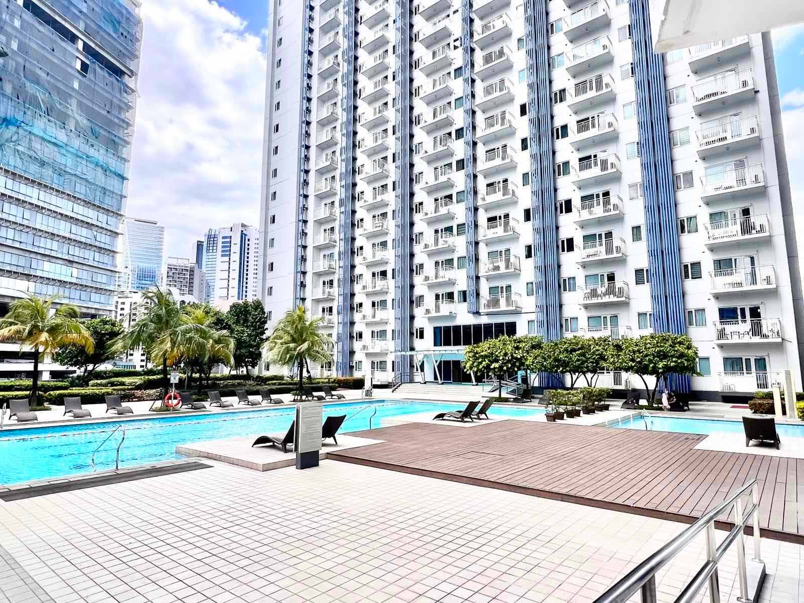 Makati Business District Prime Accommodations photo 1