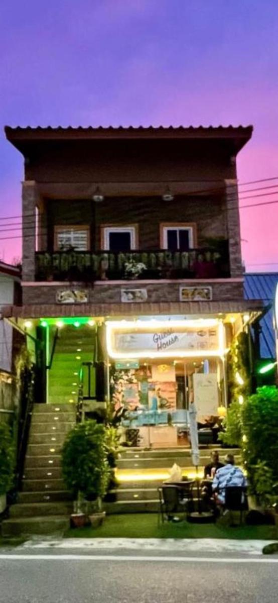 Passion Nai Harn Guesthouse photo 1