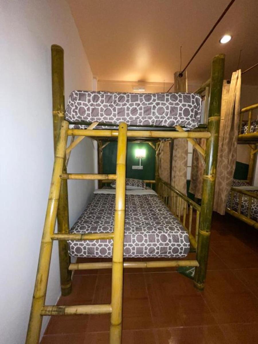 Passion Nai Harn Guesthouse photo 3