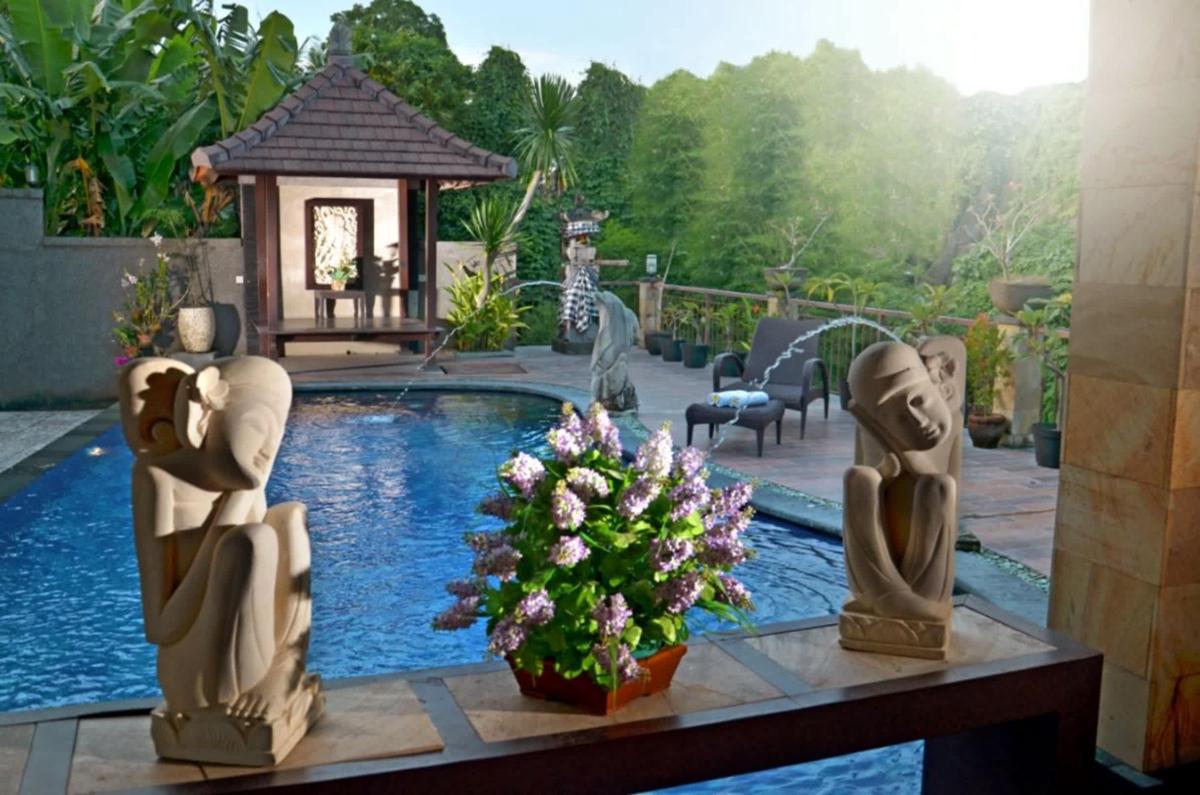 Hotel Puri Nusa Indah photo 1