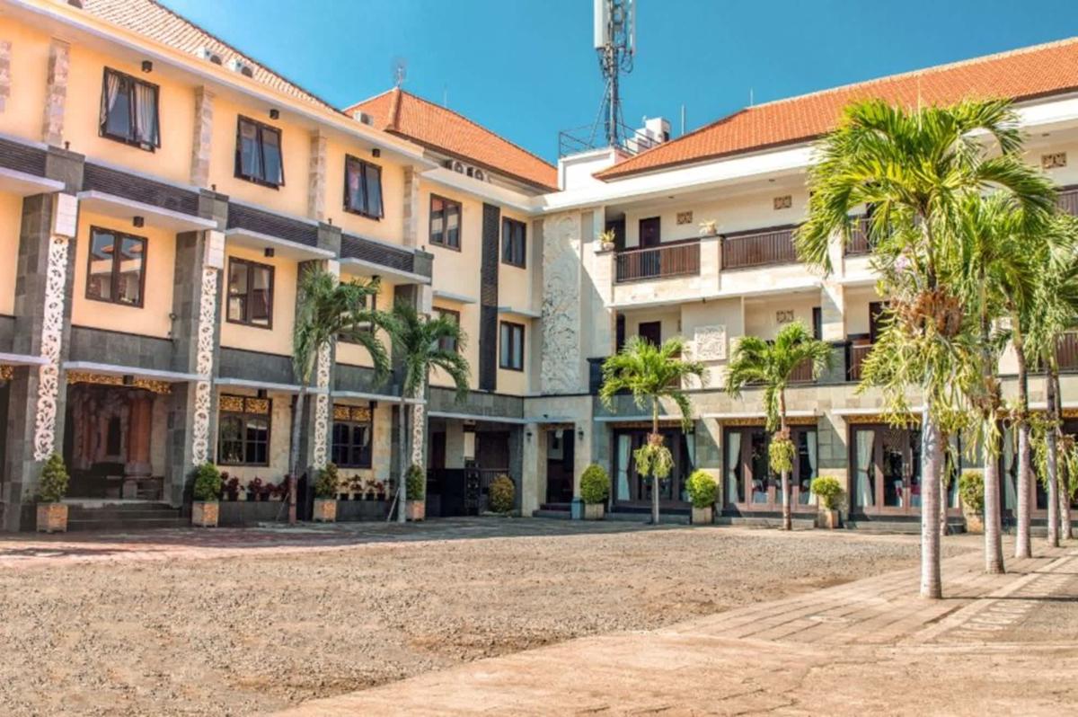Hotel Puri Nusa Indah photo 2
