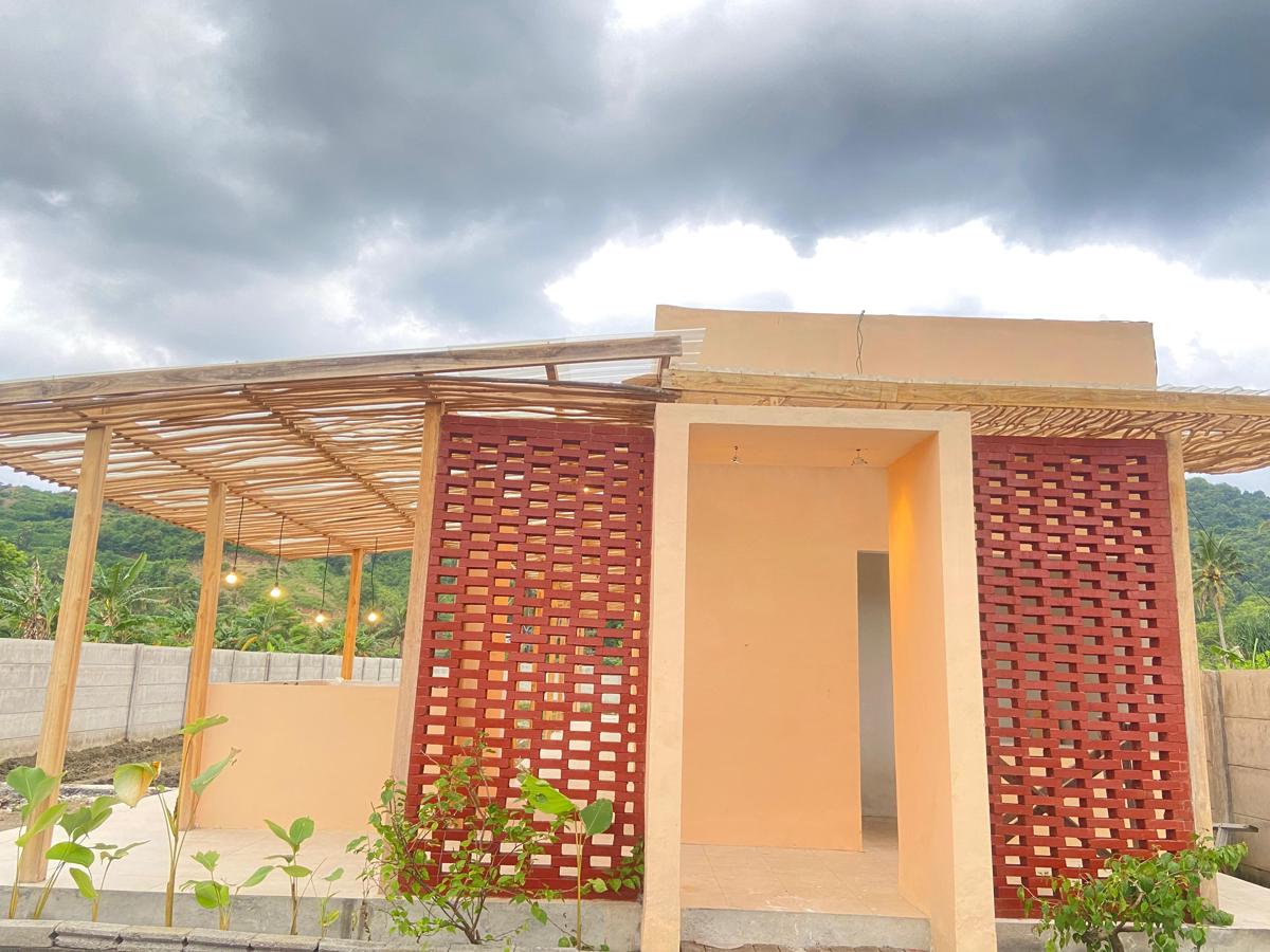 Wavez Lombok Hostel photo 4