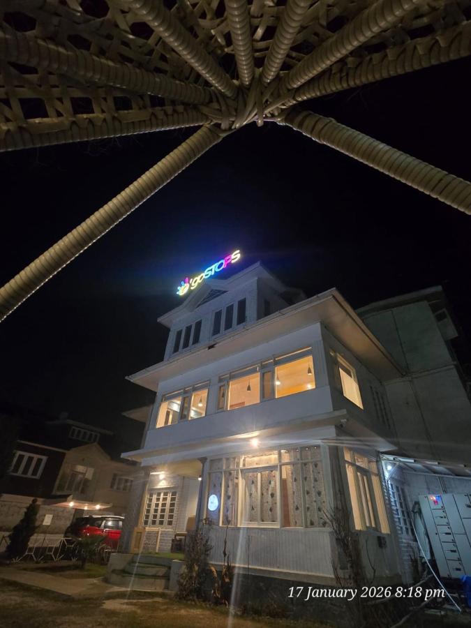 goSTOPS Srinagar photo 6